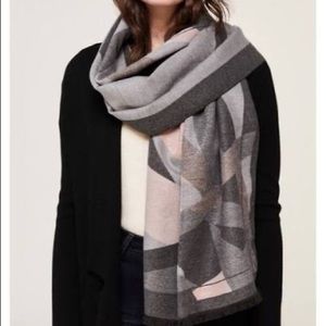 Soia and kyo Larisa scarf NEW